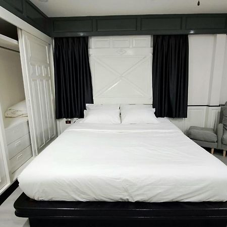 Villa Cologne​ @Nanai Villa Patong Eksteriør billede